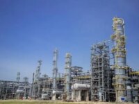Incremento del 5 en la produccion de combustibles reportado por