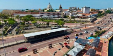 Instalan dispositivos de proteccion vial y peatonal entre los Muelles