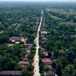 Mejorada via en servicio entre Talaigua Nuevo y Talaigua Viejo