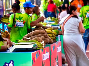 Mercado campesino organizado por la Gobernacion alcanza ventas que superan