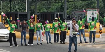 Celebracion de cinco anos en Talanqueras Arribas del peaje de