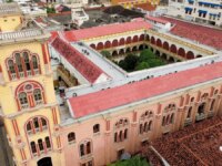Empleados de la Universidad de Concepcion convierten un dia de