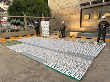 En Cartagena la Policia descubre 885 kilos de cocaina escondidos