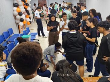 Exito en el Encuentro de Robotica y Drones en la