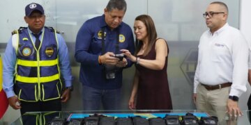 Nuevos elementos tecnologicos son entregados al Transito de Cartagena