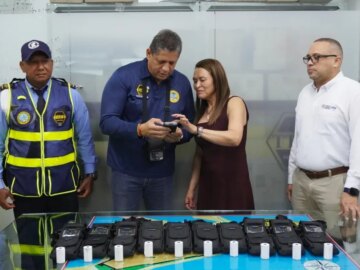 Nuevos elementos tecnologicos son entregados al Transito de Cartagena