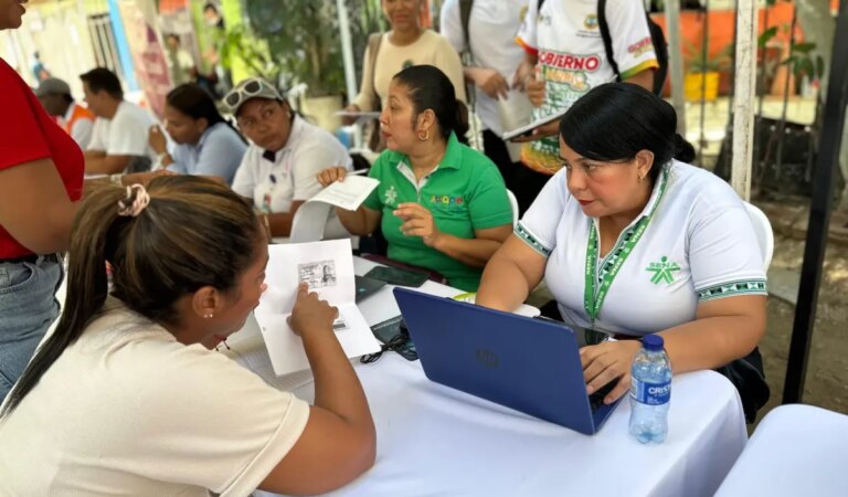 El Distrito llevó la oferta institucional y servicios al sector El Progreso en Olaya Herrera.