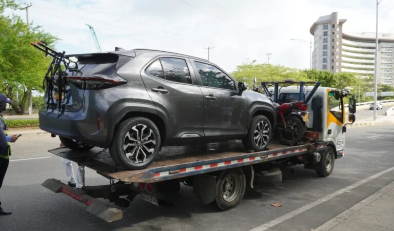 En los controles de Pico y Placa en Cartagena, inmovilizan 129 vehículos.