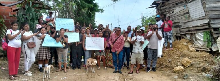 Familias de Cerros de Albornoz solicitan ayuda al alcalde Dumek